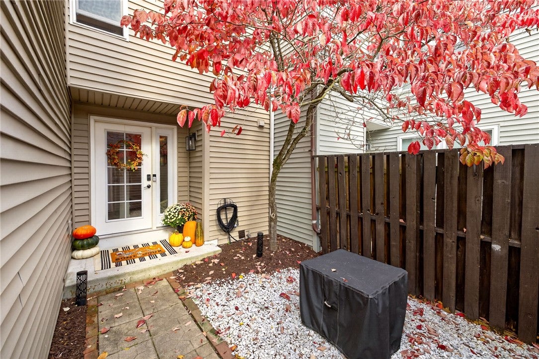 16 Tilegate