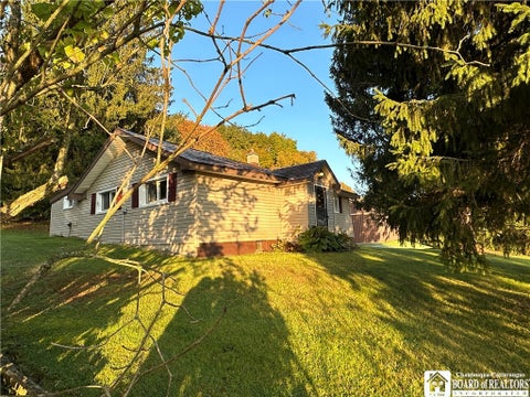 Photo for 7455 Putnam Road