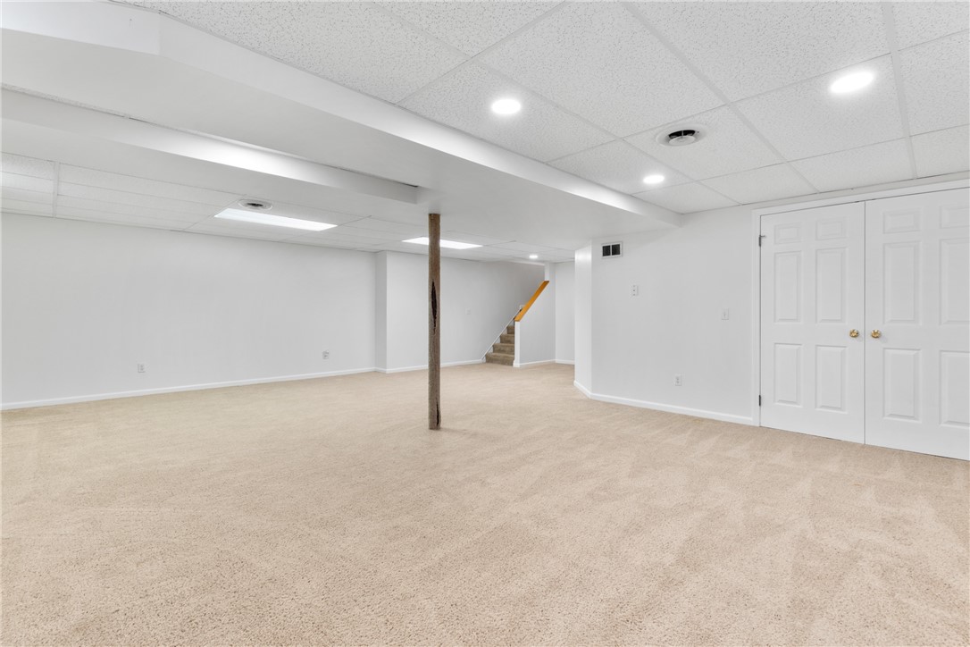 23 Westfield Commons, Penfield, New York image 38