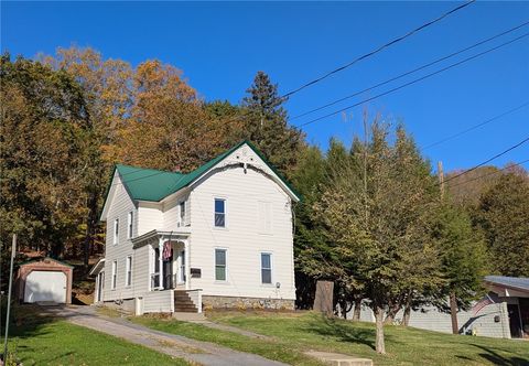 Photo of 435 Main Street, Oneonta, NY 13820 (MLS # R1641499)