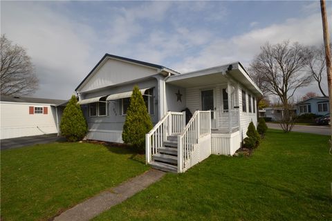 210 Oneida Way Manchester NY 14504