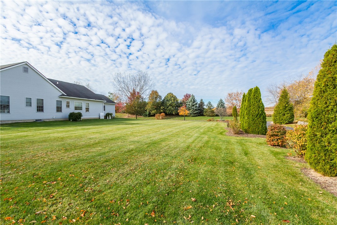 10 Settlers Green Grn, Pittsford, New York image 3