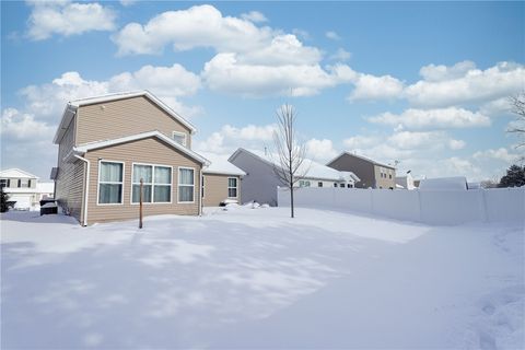 Tiny photo for 73 Lianne Drive, Greece, NY 14626 (MLS # R1660660)