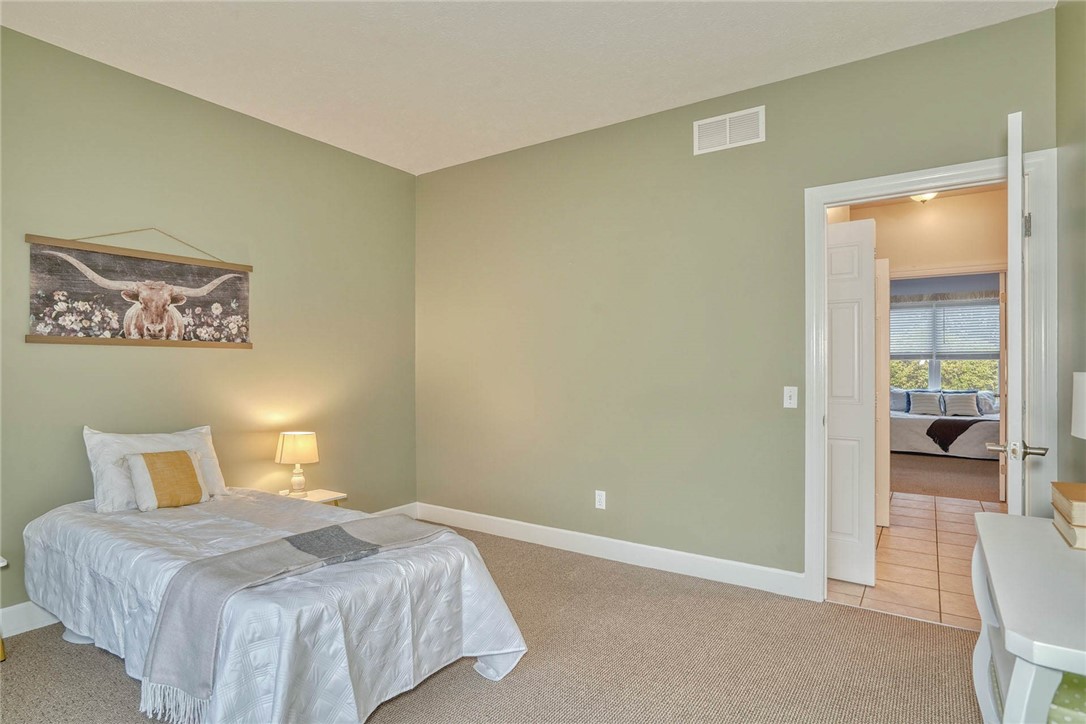 512 Audubon Trail, Irondequoit, New York image 23