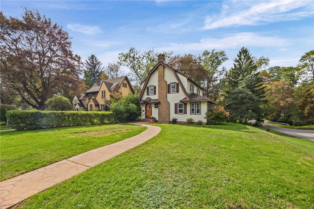 129 Frankland Road