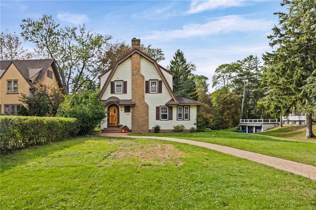 129 Frankland Road