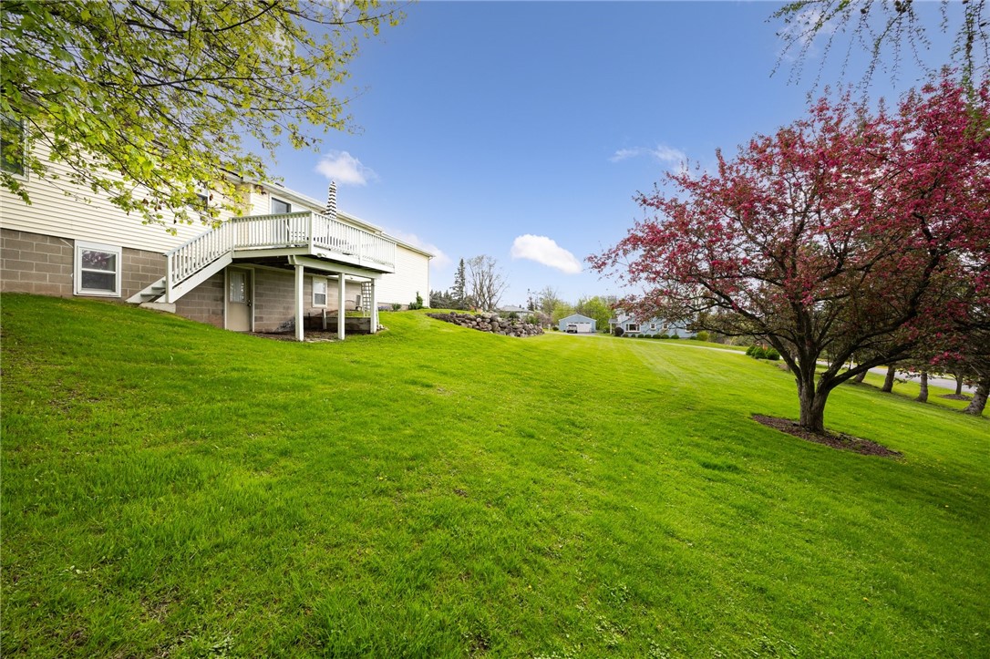 1804 Barnes Road, Macedon, New York image 4
