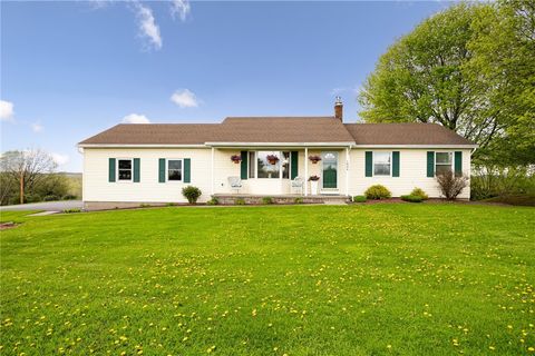 1804 barnes road walworth ny 14568