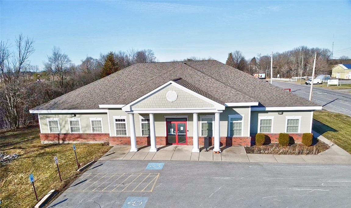 399 Grant Avenue Road