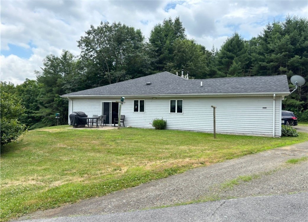 Search Properties 2 3881-3885 charlotte creek road 3881