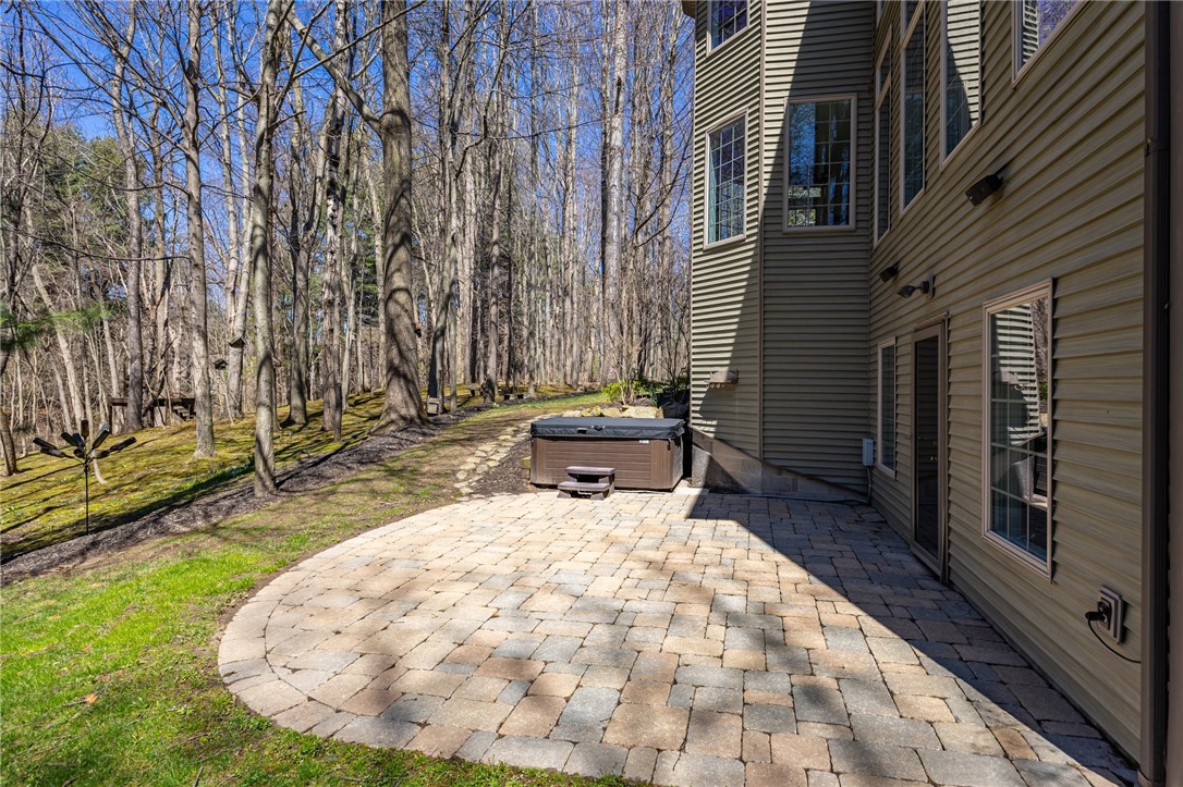 602 Hosta Circle, Webster, New York image 43