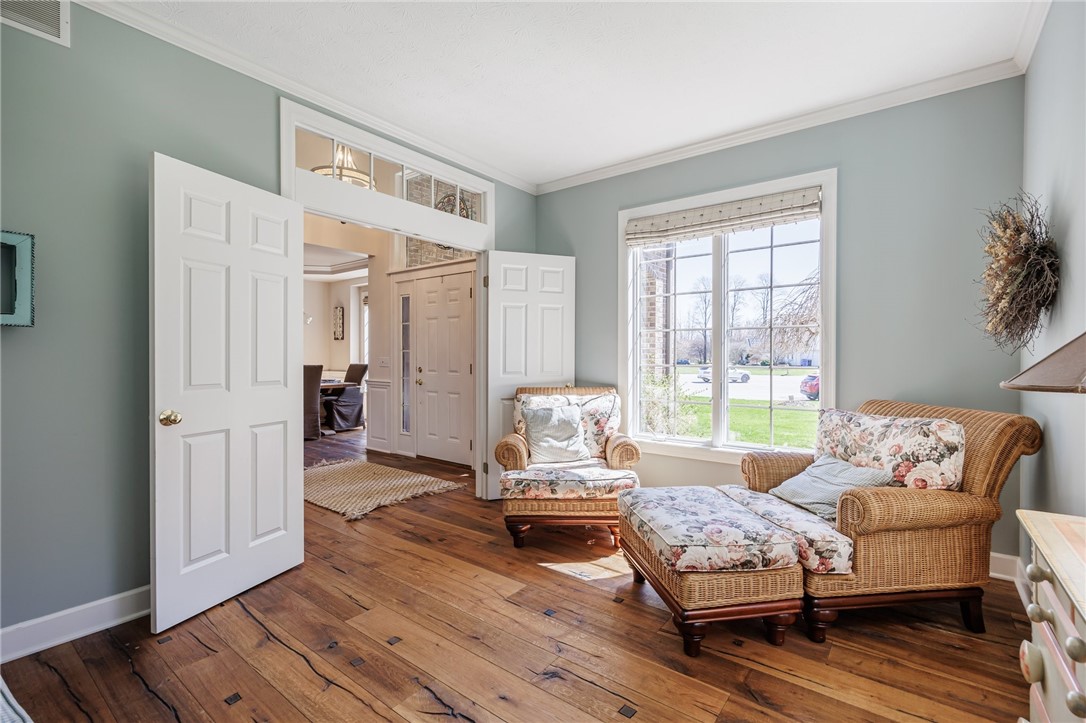 602 Hosta Circle, Webster, New York image 3