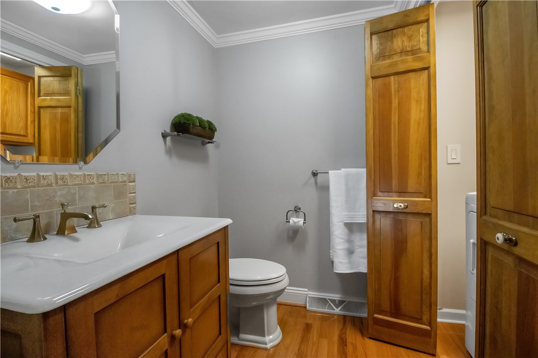 20 Pinegrove Court, Hamburg, New York image 17
