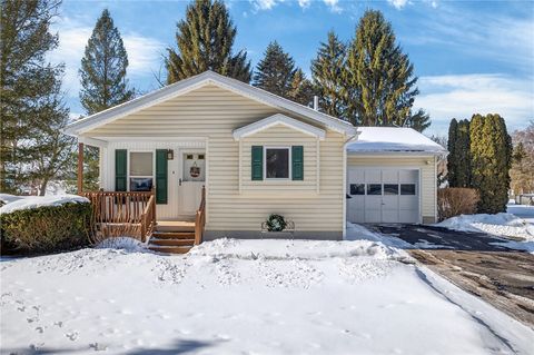18 Spruce Penn Yan NY 14527