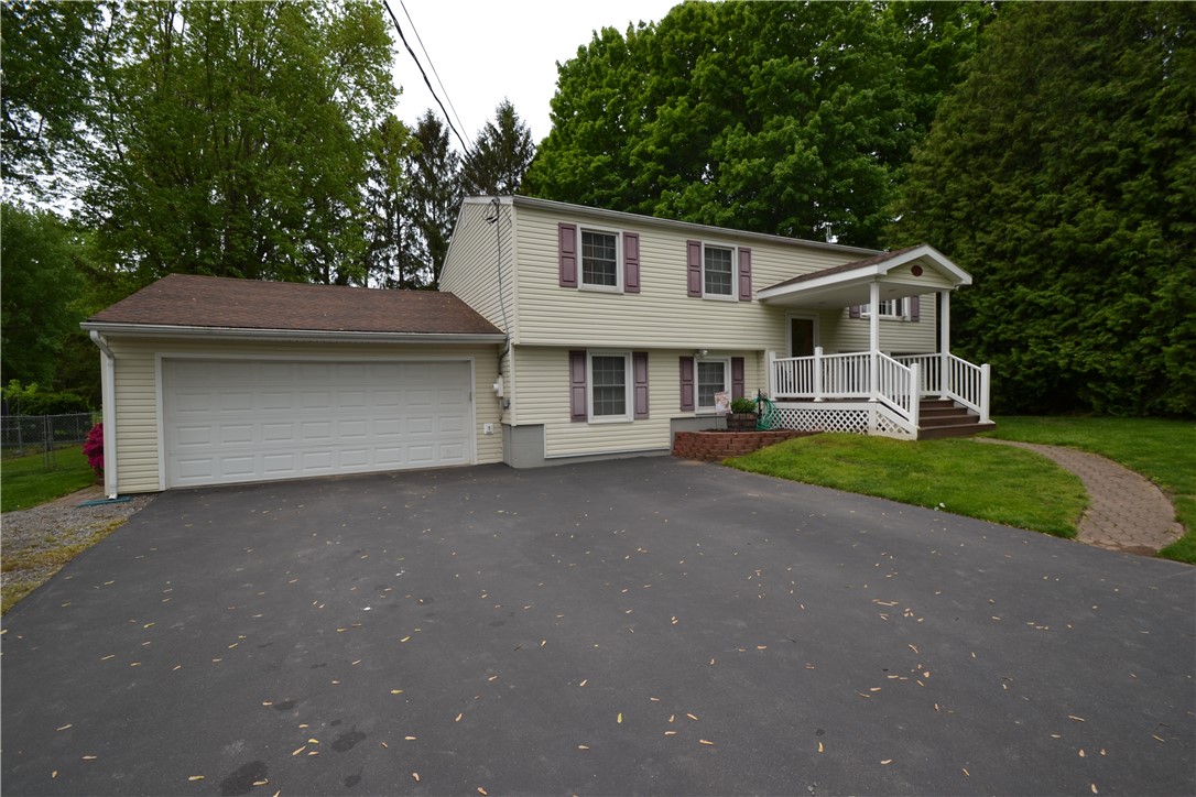 2314 Vandy Drive, Macedon, New York image 3
