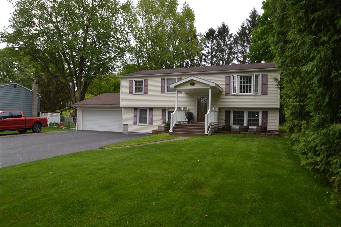 2314 Vandy Drive, Macedon, New York image 4