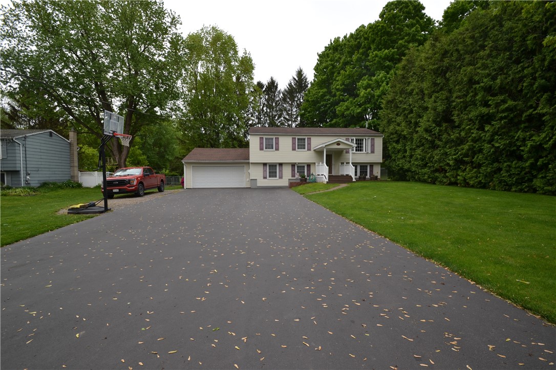 2314 Vandy Drive, Macedon, New York image 2