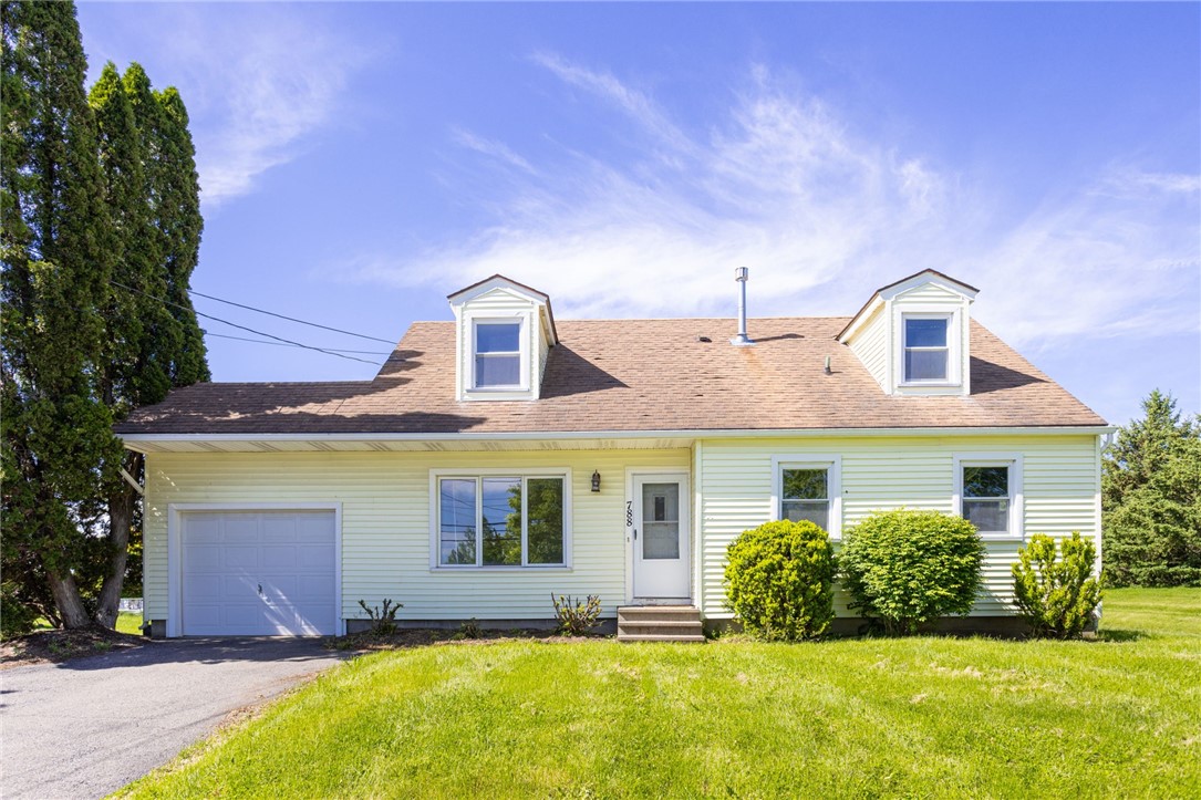 788 Lehigh Station Road, Henrietta, New York image 1