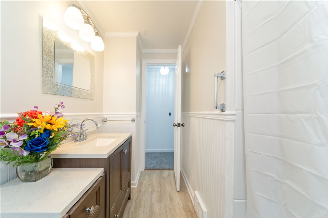 275 Strathmore Road, Greece, New York image 13