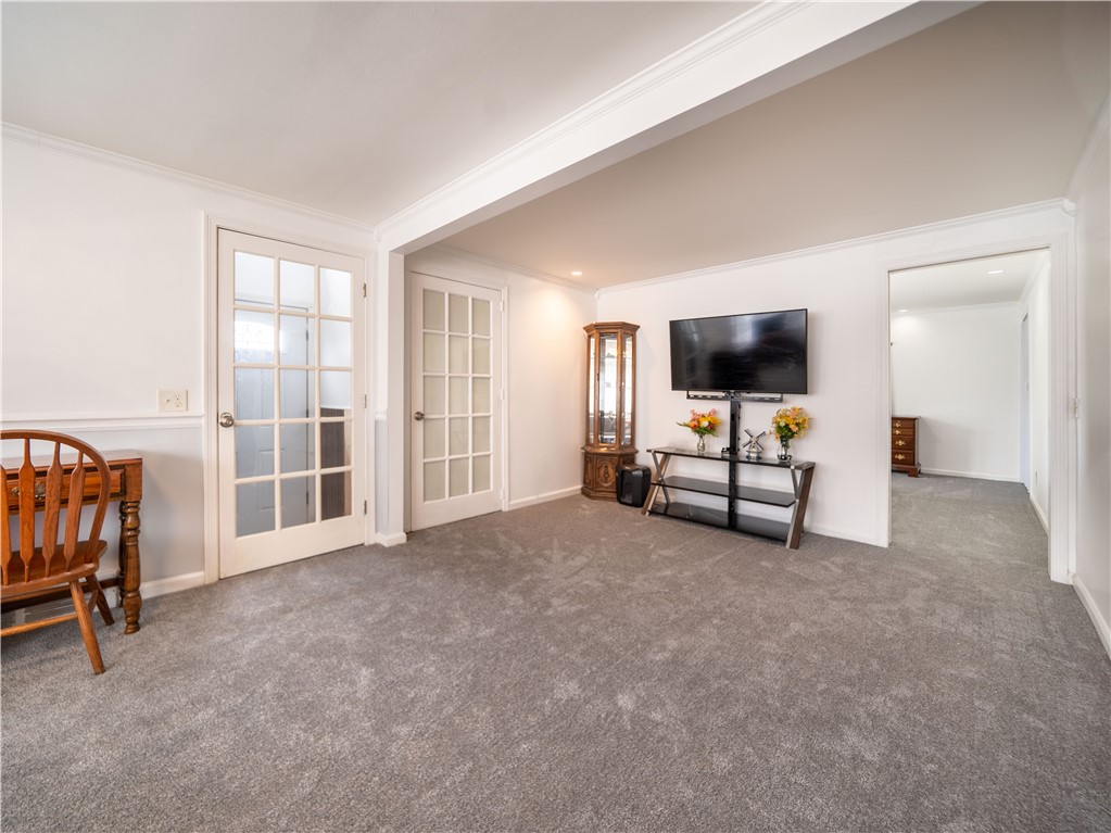 275 Strathmore Road, Greece, New York image 8