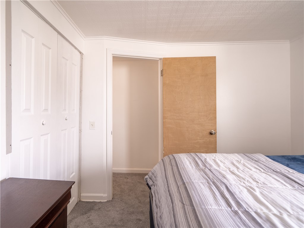 275 Strathmore Road, Greece, New York image 15