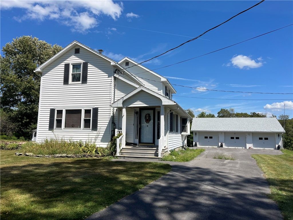 Photo of 196 Short Crumhorn Road, Maryland, NY 12116 (MLS # R1650515)