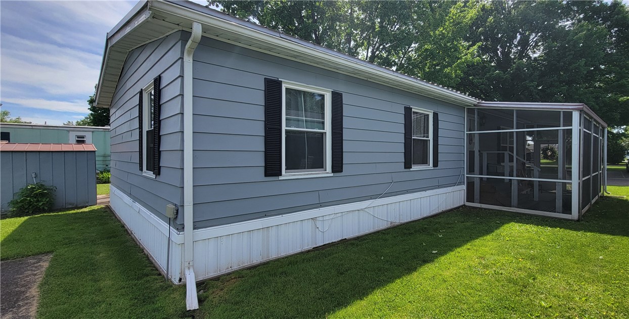 136 Cayuga Way