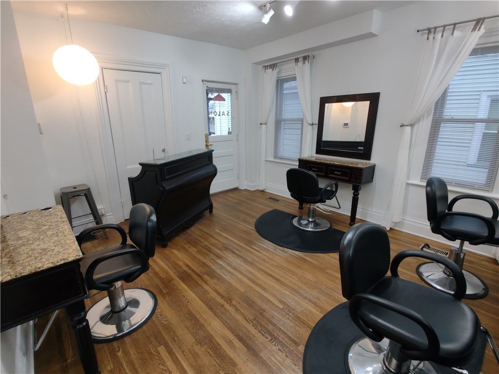 Photo of 72 and half Park Avenue, Rochester, NY 14607 (MLS # R1456535)