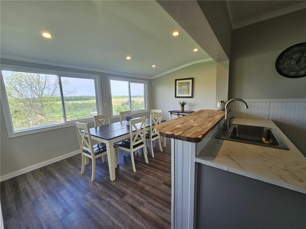 3057 Ridge Road, Williamson, New York image 15