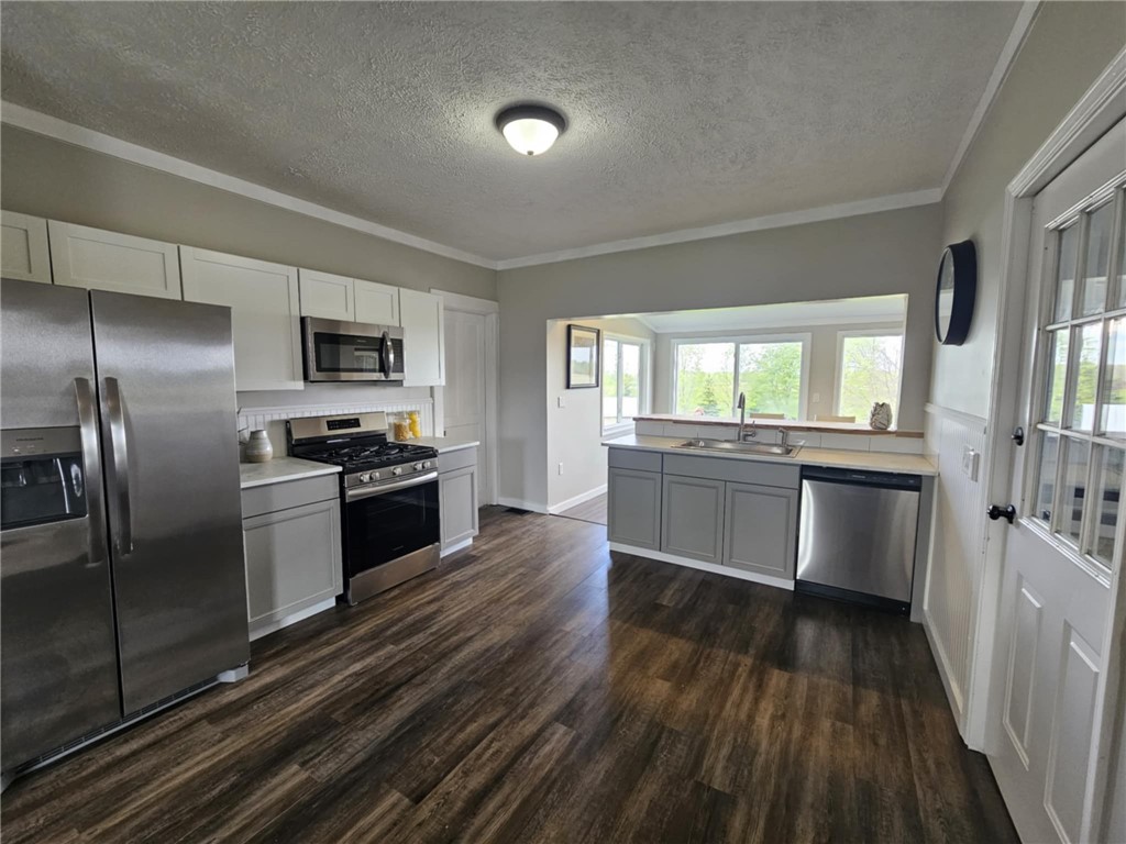 3057 Ridge Road, Williamson, New York image 10