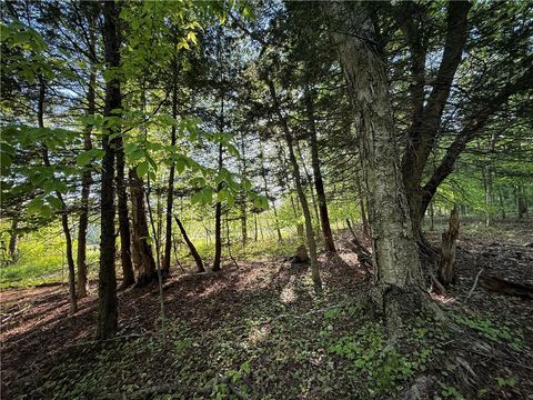 Tiny photo for 7488 Eades Road, Wolcott, NY 13143 (MLS # R1684883)