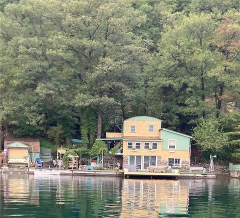 9408 W Lake Road Hammondsport NY 14840