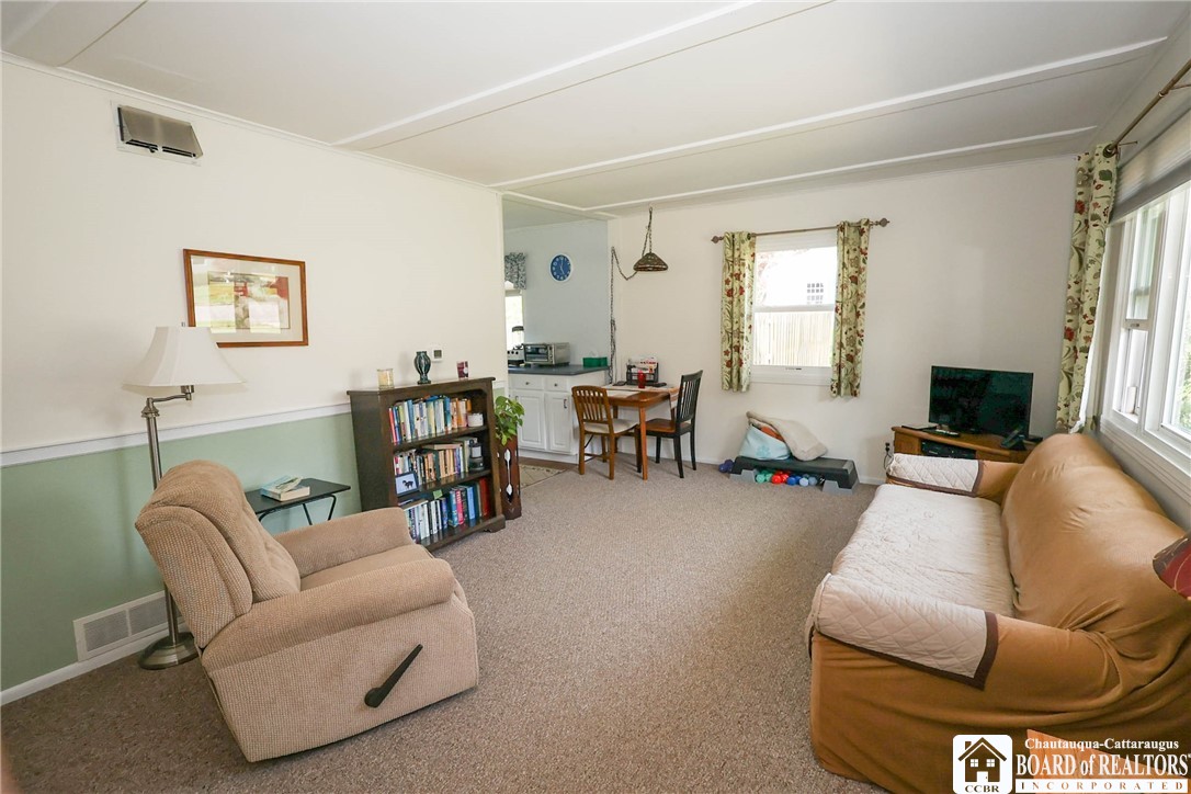 103 Springdale Avenue, Jamestown, New York image 3
