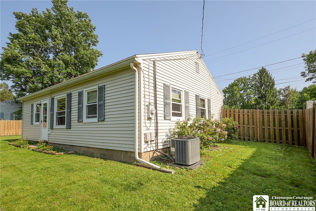 103 Springdale Avenue, Jamestown, New York image 12