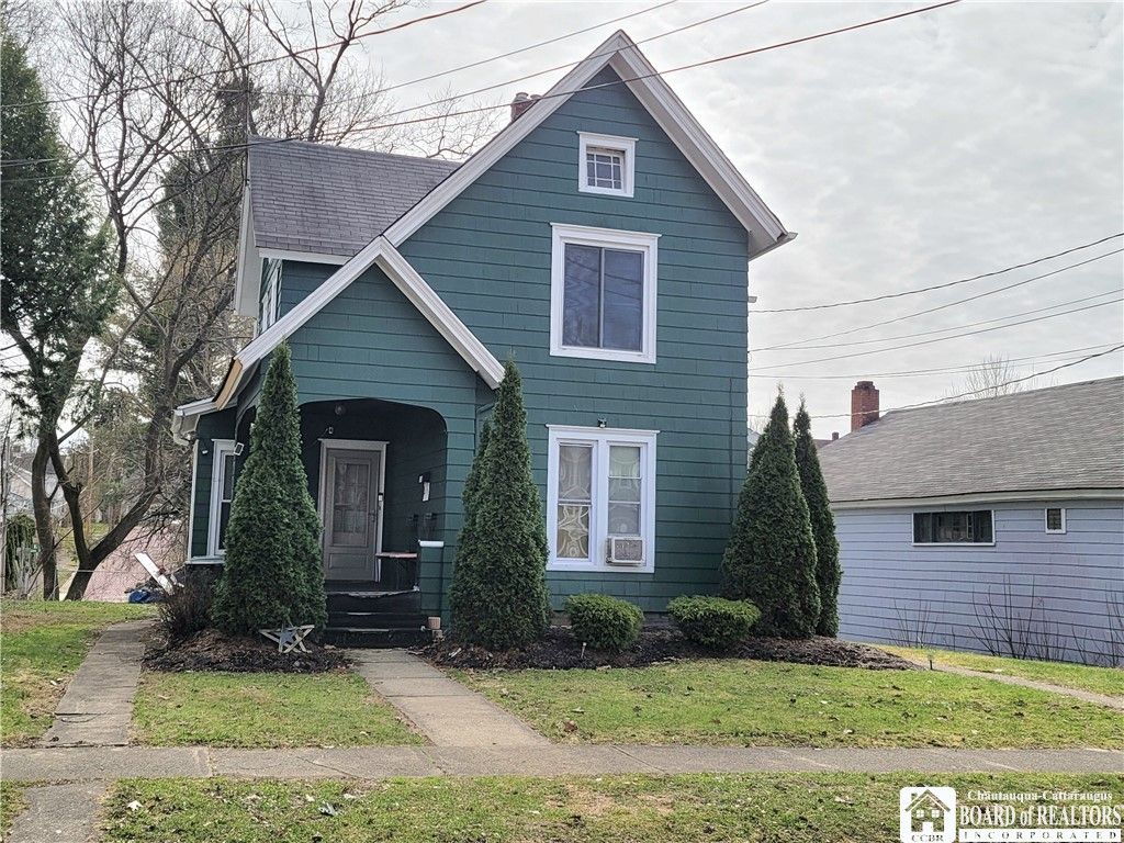 Photo of 207 Palmer Street, Jamestown, NY 14701 (MLS # R1668924)