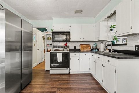 Tiny photo for 748 Eaton Road, Irondequoit, NY 14617 (MLS # R1693496)