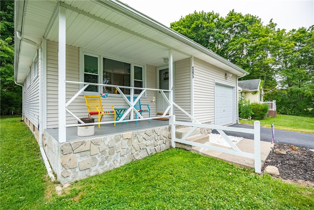 Photo of 265 River Meadow Drive, Henrietta, NY 14623 (MLS # R1697427)