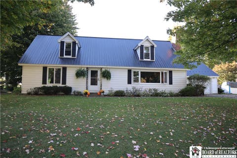 Photo for 104 W Edgewood Drive