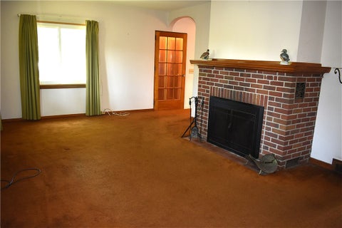 Tiny photo for 858 Ridge Road, Ontario, NY 14519 (MLS # R1702105)