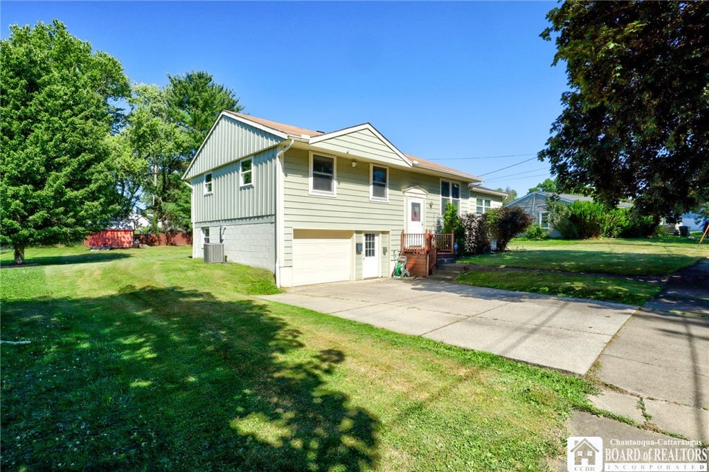 Photo of 11 Arden Parkway, Jamestown, NY 14701 (MLS # R1704115)