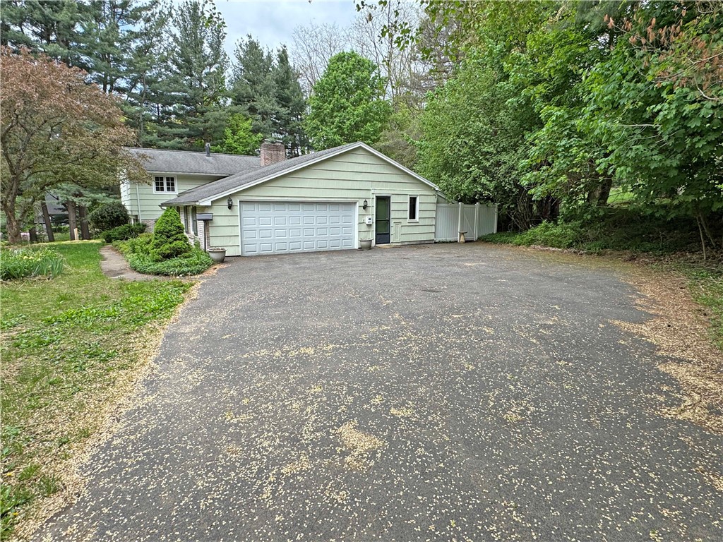 41 Washington Road, Pittsford, New York image 4