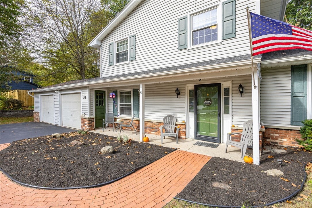38 White Birch Cir