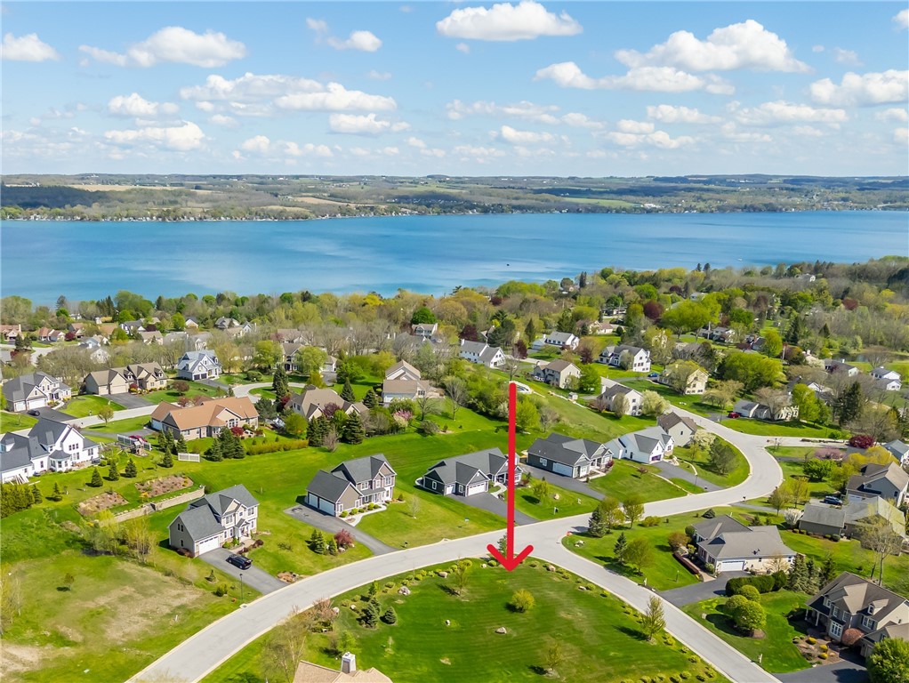 Photo 1 of 11 — 4996 Crescent Circle, Canandaigua Town, NY 14424