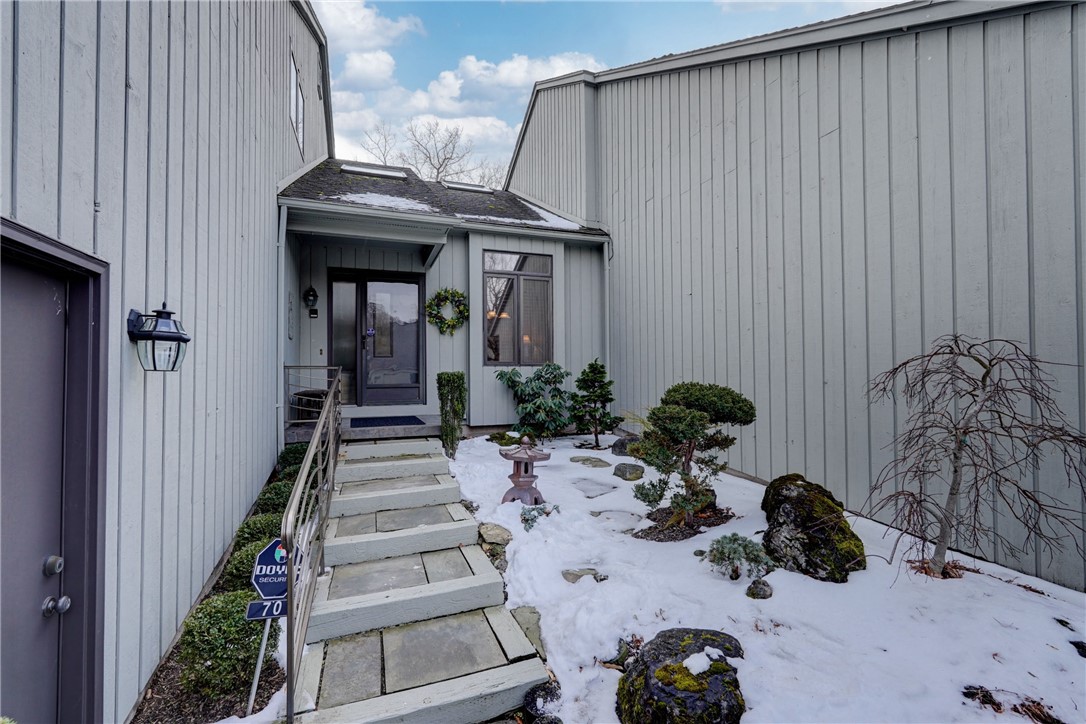 70 Waterview Circle 70