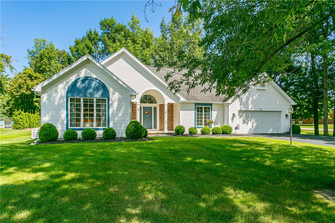 2 Glen Valley Drive, Penfield, New York image 1