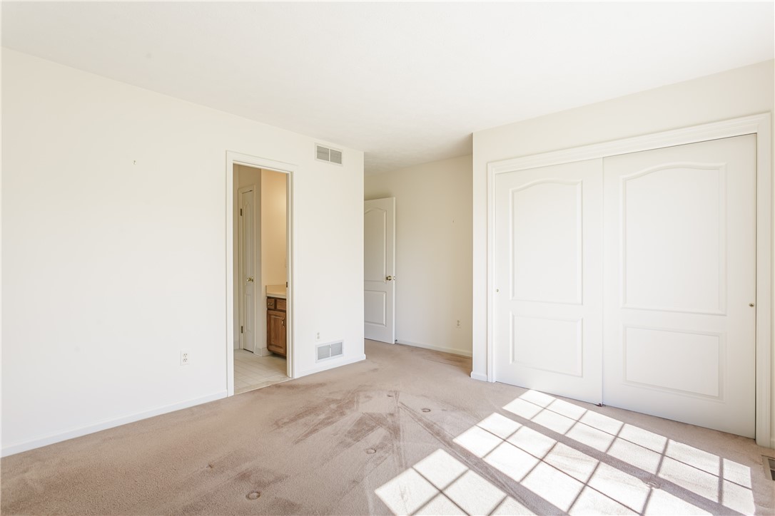 2 Glen Valley Drive, Penfield, New York image 31