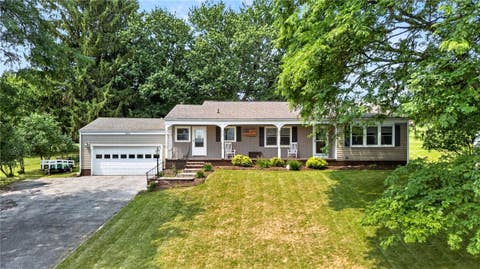 Photo of 3686 E Saddleback Road, Canandaigua Town, NY 14424 (MLS # R1698554)
