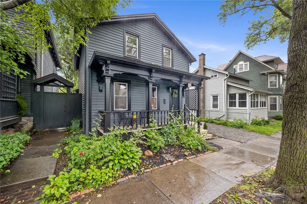 Photo of 96 Richmond Street, Rochester, NY 14607 (MLS # R1693965)