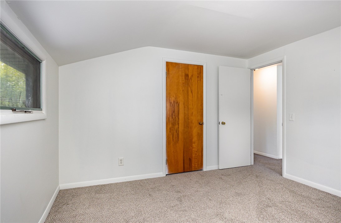 105 Marwood Road, Greece, New York image 17