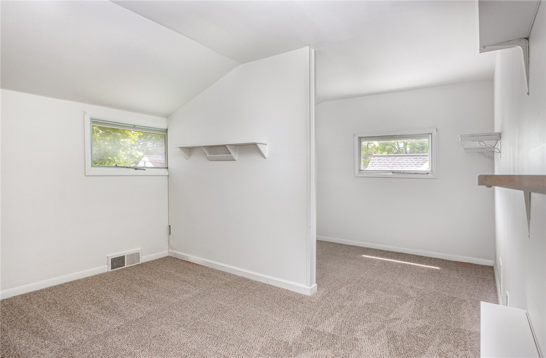105 Marwood Road, Greece, New York image 19